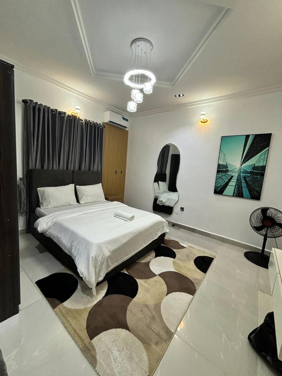 Zeus Palace Apartment อาบูจา ภายนอก รูปภาพ